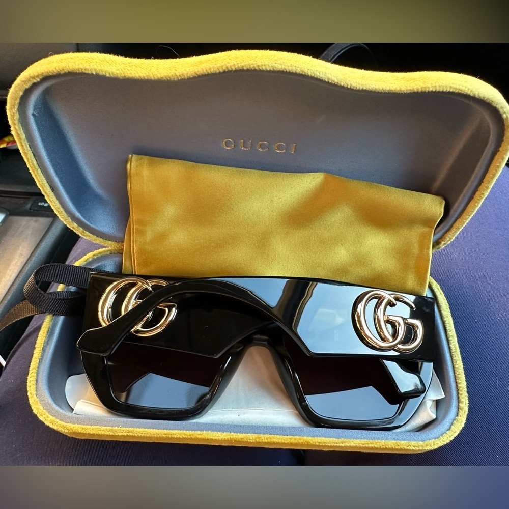 Brand new Authentic Gucci sunglasses